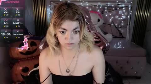 Lili online show from October 25, 3:58 am