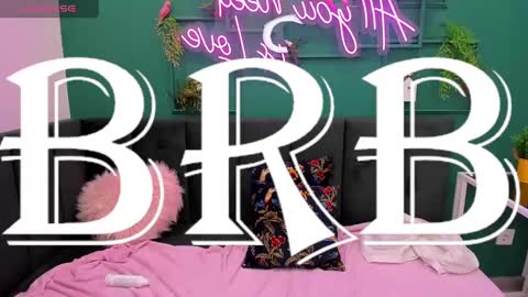 Lilli  follow me kiss online show from February 10, 8:20 am