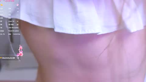 Snapshot of lili_lohan chatting on July 8, 5:12 am lili_lohan online show from July 8, 5:12 am