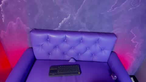 Lili  online show from September 27, 7:19 pm