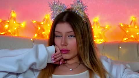 Snapshot of liliabianca chatting on December 29, 12:34 pm Mia online show from December 29, 12:34 pm