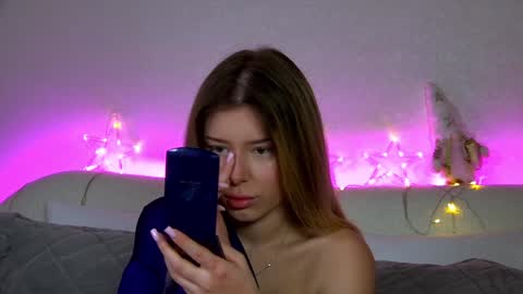 Snapshot of liliabianca chatting on January 13, 6:27 am Mia online show from January 13, 6:27 am