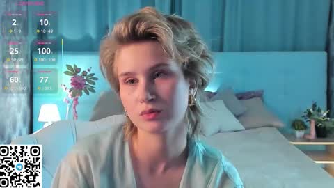 Snapshot of lilian_daniels chatting on November 19, 1:16 am Lilian online show from November 19, 1:16 am