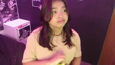 liliana online show from March 9, 1:53 am