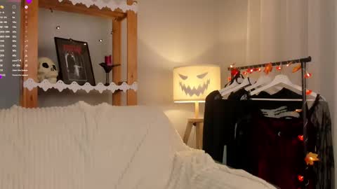 Anika online show from October 28, 11:03 am