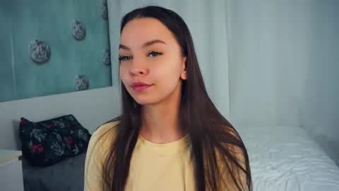 Snapshot of lilianapippens chatting on November 30, 6:17 am sunny Melissa online show from November 30, 6:17 am