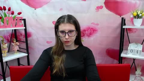 lilianashine online show from April 4, 5:06 am