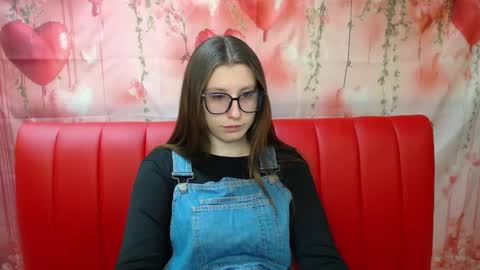 lilianashine online show from April 23, 5:08 am