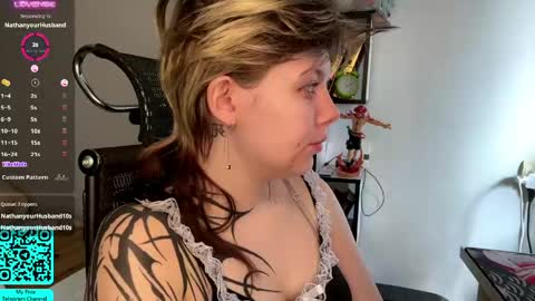 Lilian online show from April 17, 7:11 am