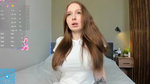 Snapshot of liliangaye chatting on July 18, 10:08 am liliangaye online show from July 18, 10:08 am