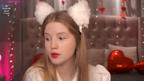 Lilian online show from February 15, 12:14 pm