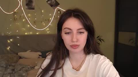 Snapshot of liliatlu chatting on November 11, 11:38 pm Lilu online show from November 11, 11:38 pm