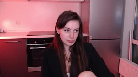 Lilu online show from June 1, 10:44 pm