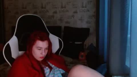 liliawoolf online show from March 3, 8:38 am