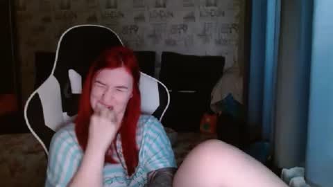 liliawoolf online show from March 4, 5:21 am