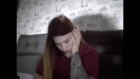 liliawoolf online show from October 27, 5:44 am