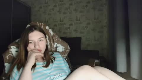 liliawoolf online show from March 24, 6:46 pm