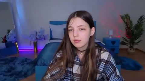 Lili Bakery online show from March 21, 8:19 am