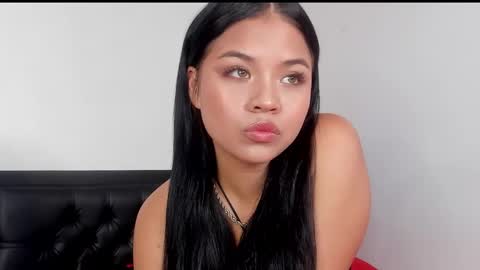 Snapshot of lilibluex chatting on December 26, 1:40 am lilibluex online show from December 26, 1:40 am