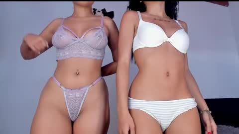 Snapshot of lilibluex chatting on January 17, 3:32 pm lilibluex online show from January 17, 3:32 pm