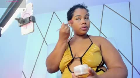 LIli cameron  online show from April 9, 11:37 am