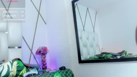 LIli cameron  online show from April 17, 11:52 pm