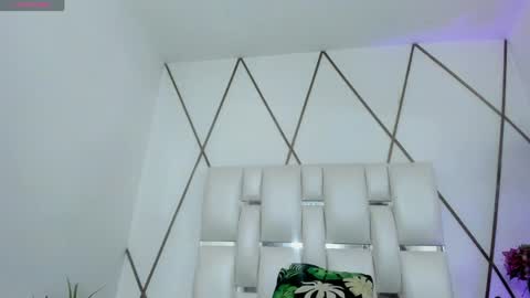 LIli cameron  online show from April 21, 11:27 am