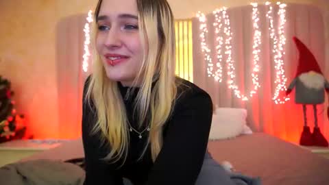 lilielfie online show from January 7, 2:08 pm