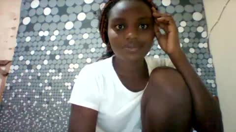 liligal online show from June 18, 6:57 am