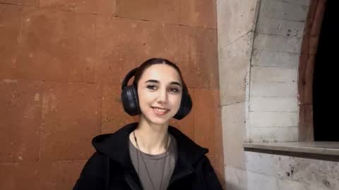 Snapshot of lilihalvorsen chatting on September 11, 10:10 pm Lina online show from September 11, 10:10 pm