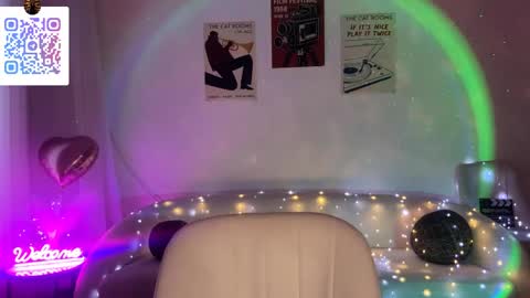 Lina online show from April 21, 2:51 am