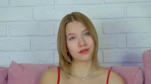 LiliLinn online show from September 23, 4:26 am