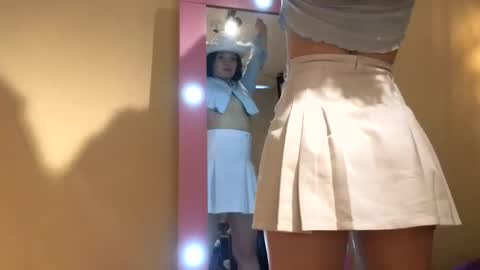 Snapshot of lilimini032 chatting on October 29, 8:32 pm lilimini online show from October 29, 8:32 pm