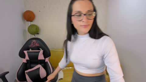 Leidy online show from December 27, 10:37 pm