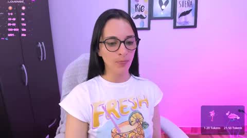 Leidy online show from February 12, 9:43 pm