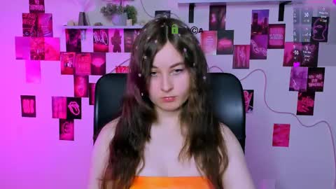 Snapshot of lilith_diva chatting on May 13, 8:27 pm lilith_diva online show from May 13, 8:27 pm