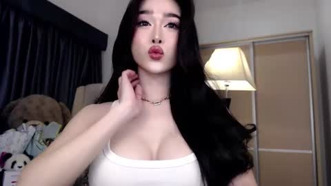 QUEEN LILITH BORBON online show from July 23, 3:43 pm