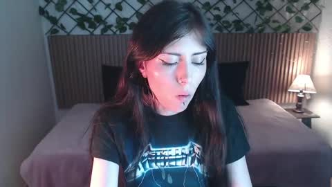 Lilith Patton  online show from May 21, 12:56 pm