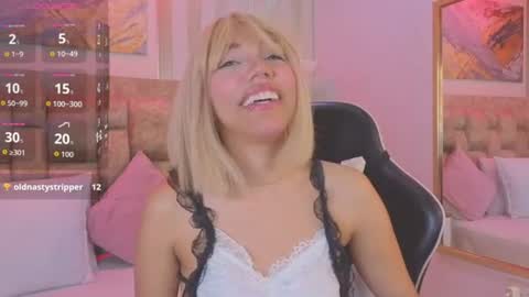 Lilith pink online show from July 23, 4:54 am
