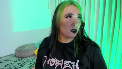 Lilith online show from December 5, 4:32 am