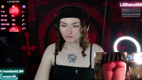 Brandi online show from December 4, 8:06 pm