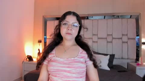 Snapshot of lilithbloom7 chatting on April 22, 4:04 am Welcome to Lilith room online show from April 22, 4:04 am