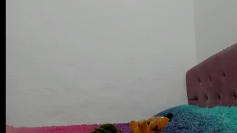 Lilith online show from January 6, 9:30 am