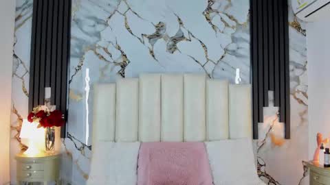 Lilith  online show from April 22, 4:37 am