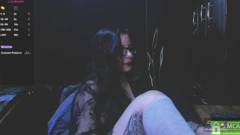 Snapshot of lilithmystic01 chatting on April 30, 12:33 pm lilithmystic01 online show from April 30, 12:33 pm