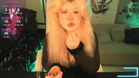 LilithNelson online show from October 23, 8:40 pm