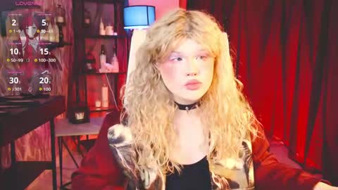 LilithNelson online show from March 20, 8:57 pm