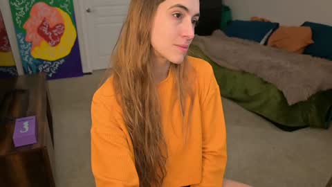 L online show from January 15, 11:19 pm