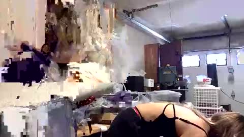 Lilithohfish online show from April 20, 6:31 pm