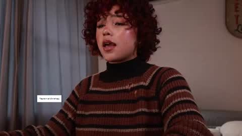 Snapshot of lilithrose_2 chatting on July 20, 9:28 pm lilithrose_2 online show from July 20, 9:28 pm